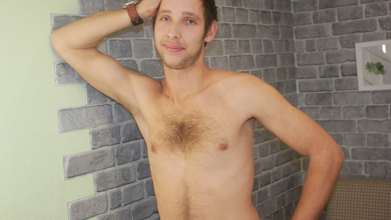 ArnoldTones's Sex ChatRoom