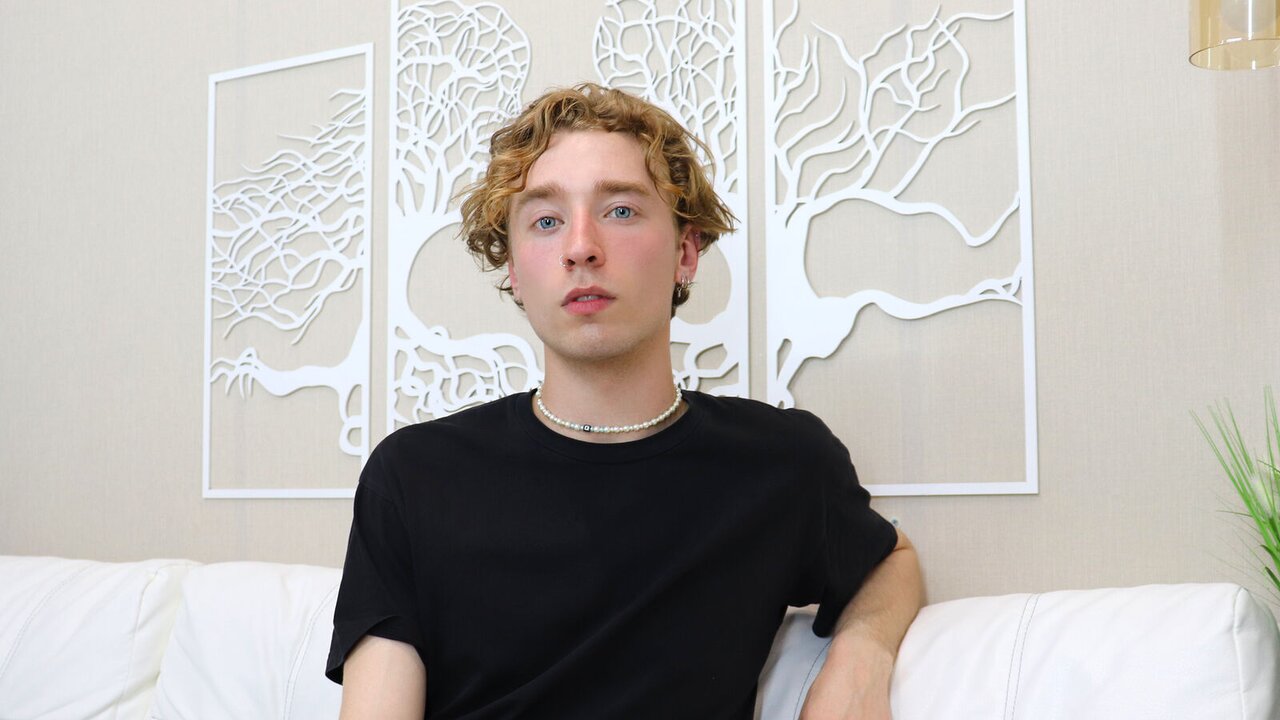 KevinChavez's Sex ChatRoom