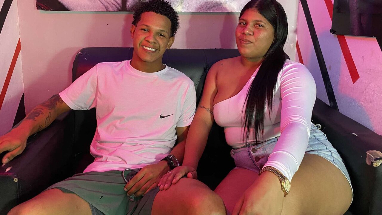 MaelAndPatty's Sex ChatRoom