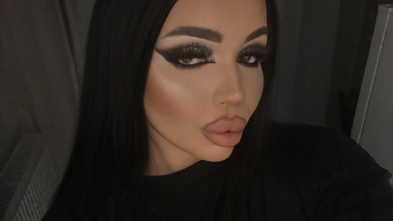 EmmaAraujo's Sex ChatRoom