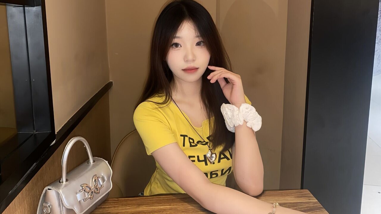 FayElsa's Sex ChatRoom