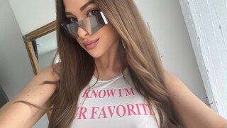 LanaHansen's Sex ChatRoom