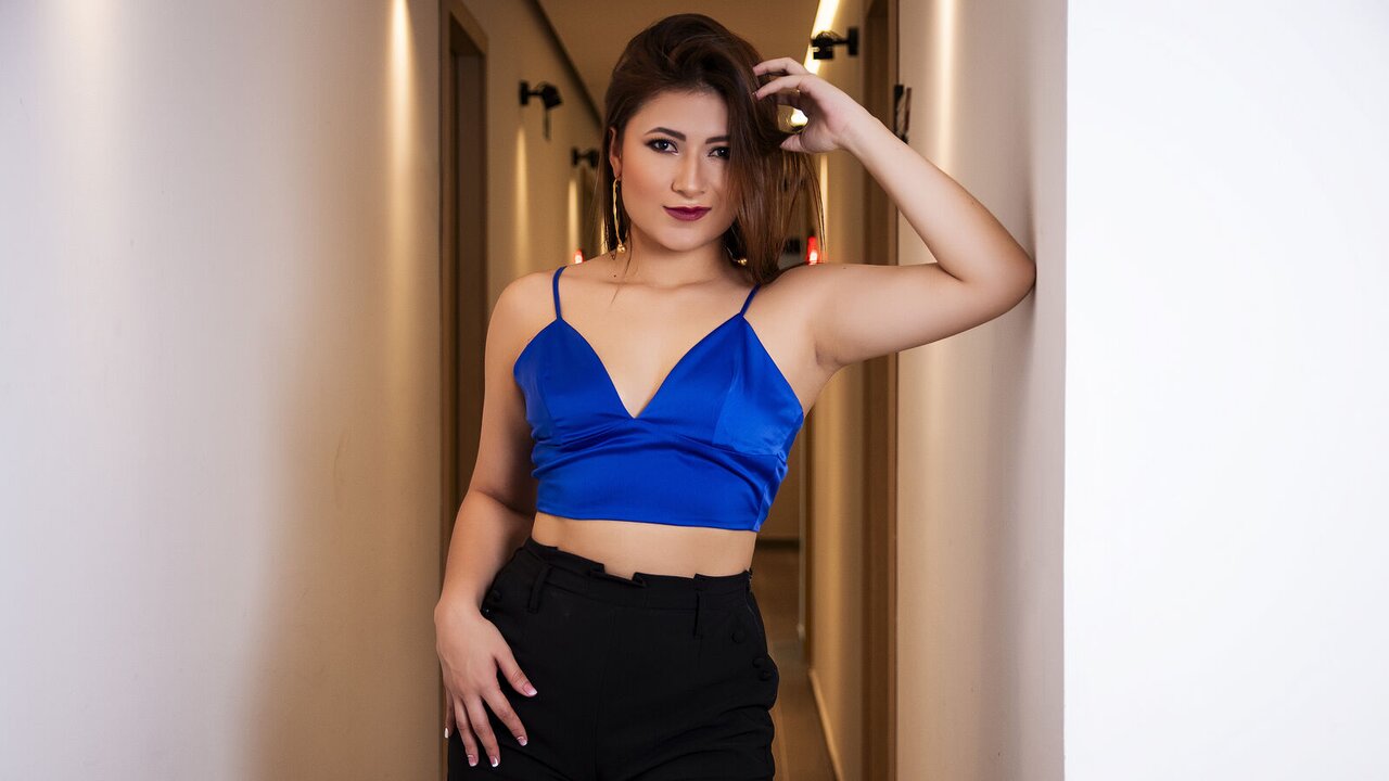 PaolaPowell's Sex ChatRoom