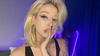SallyChaa's Sex ChatRoom